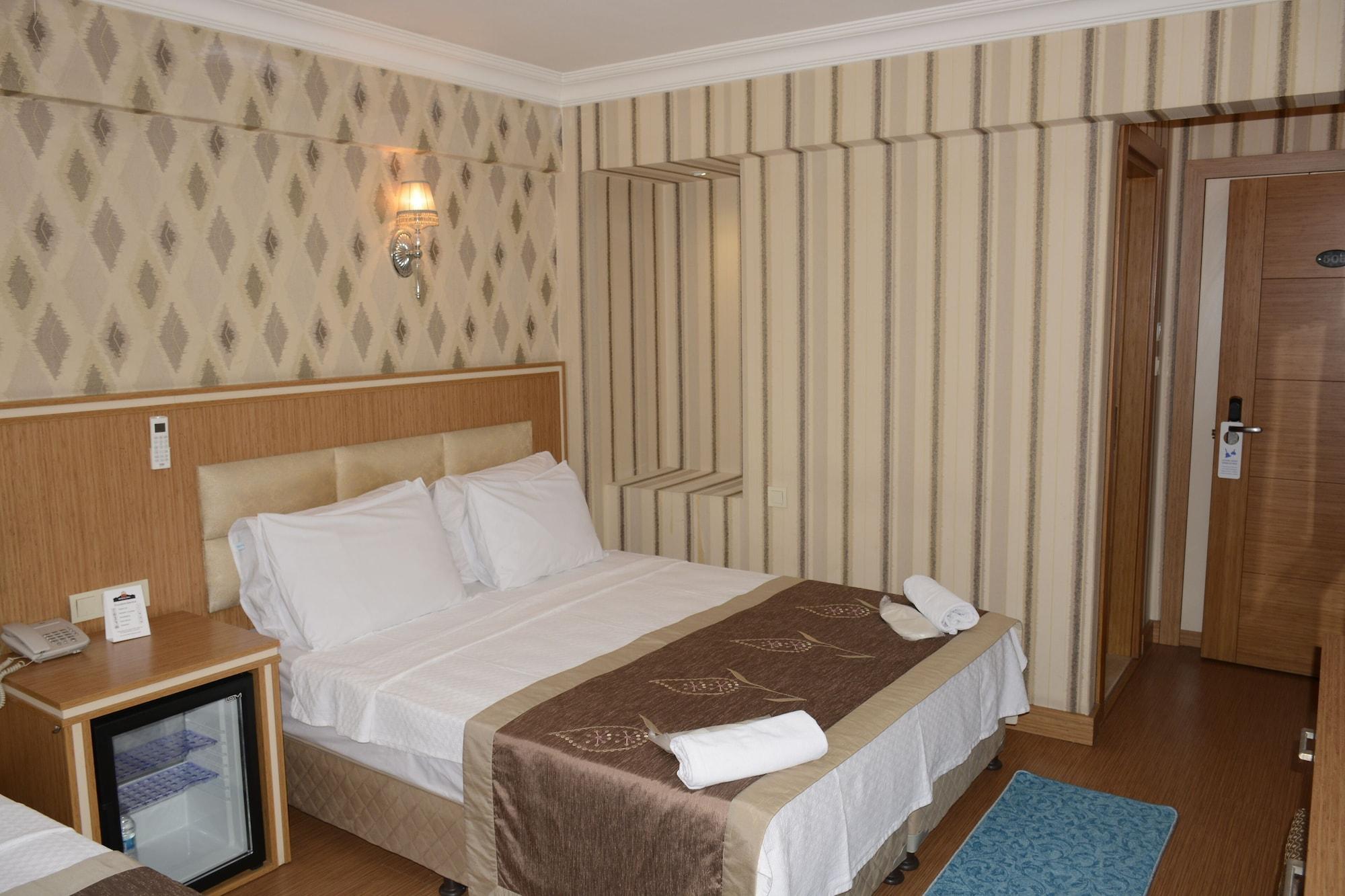 Hermanos Hotel Istanbul Exterior photo